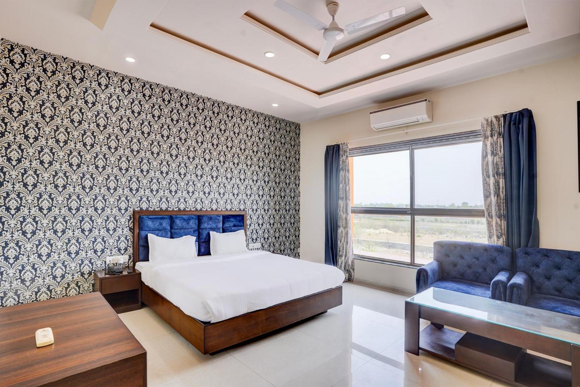 Hotel Amrit Manthan Chittorgarh エクステリア 写真