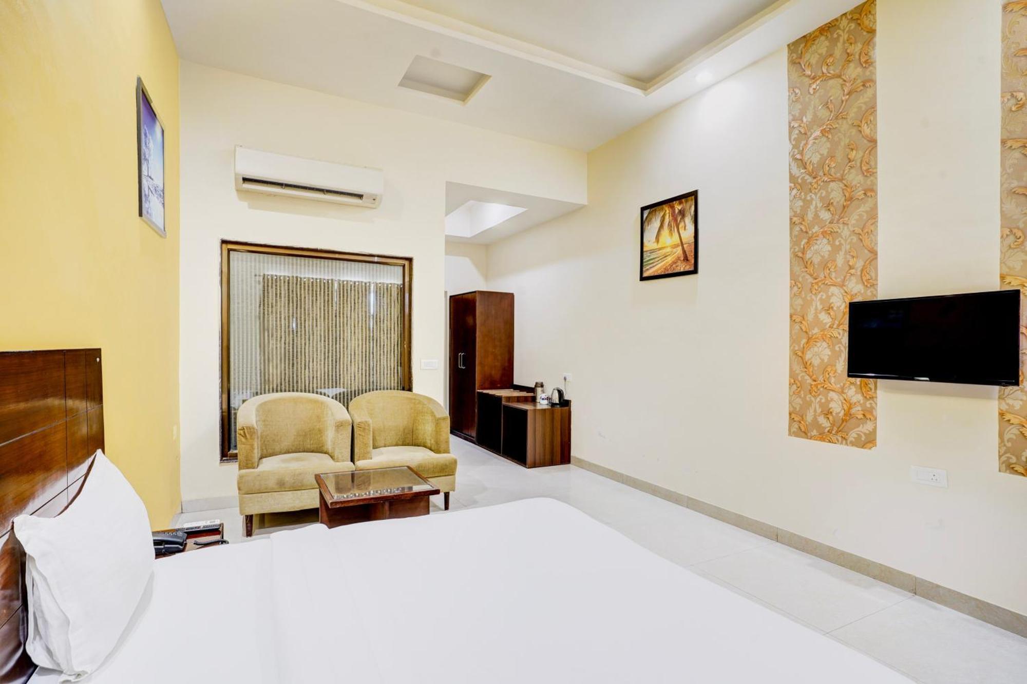 Hotel Amrit Manthan Chittorgarh エクステリア 写真
