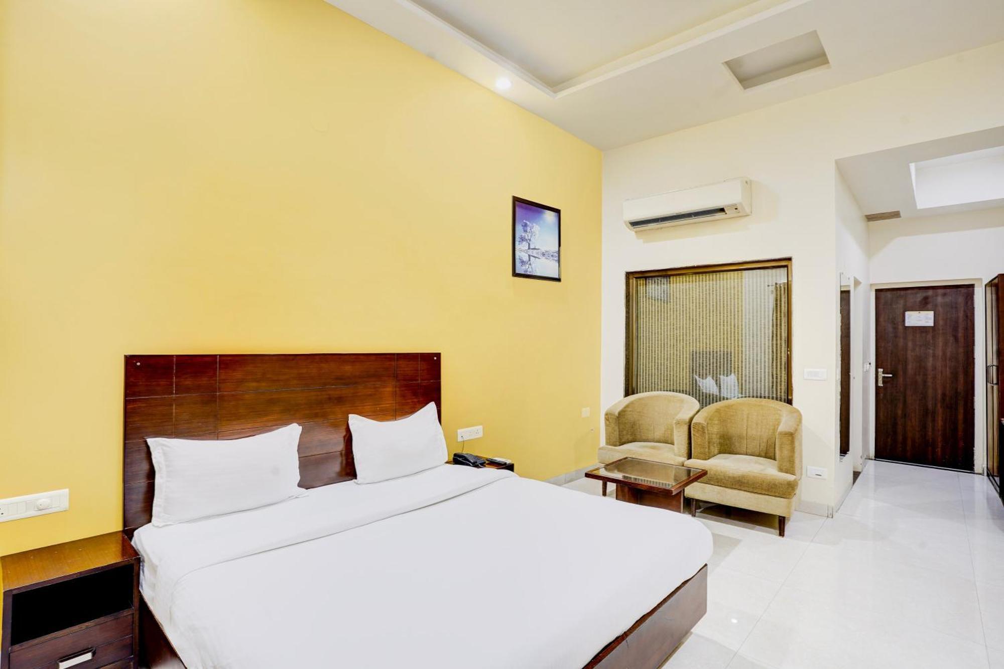 Hotel Amrit Manthan Chittorgarh エクステリア 写真